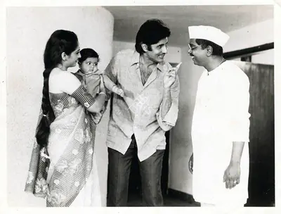 Rao, A.Purnachandra (Producer), Aakhree Raasta, 1986 | Photographic Still | CinemaEducation | 00762304