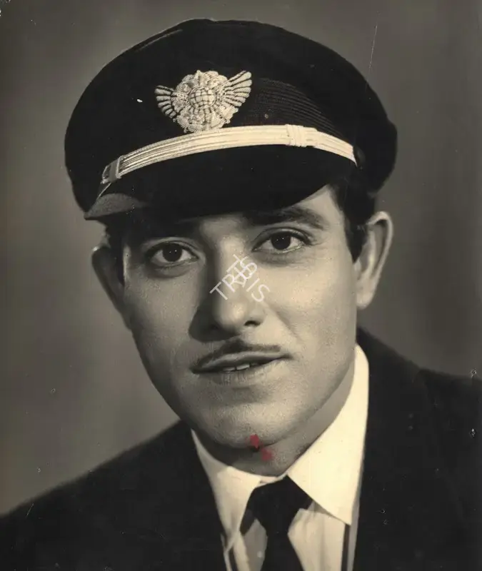 B.M. Sabnis (Cinematographer), Ardhangini, 1959, Photographic Still