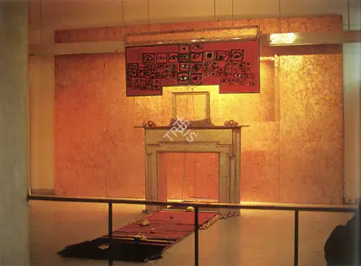 Gogi Saroj Pal (Artist), Sihanvlokan - Red Saryu has Eyes, 1994, Installation