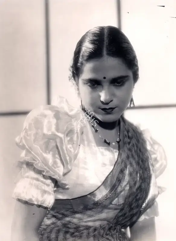 Adi M. Irani (Cinematographer), Hamari Betiya, 1936, Photographic Still