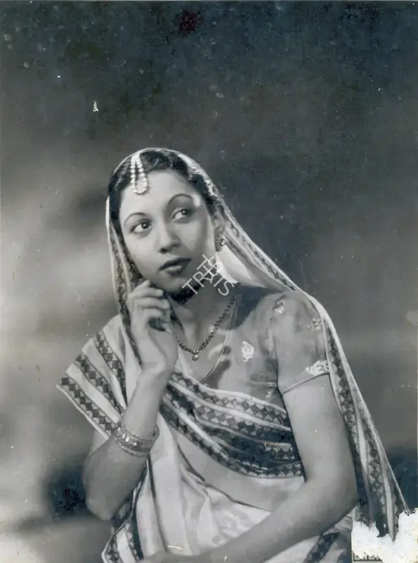 Shanti Kumar (Director), Ghunght, 1946, Photographic Still
