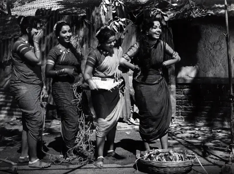 Nasir Husain (Producer), Baharon Ke Sapne, 1967, Photographic Still