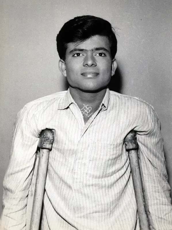 Marshal Braganza (Cinematographer), Dosti, 1964, Photographic Still
