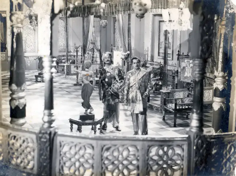 Bipin Gajjar (Cinematographer), Patrani, 1956, Photographic Still