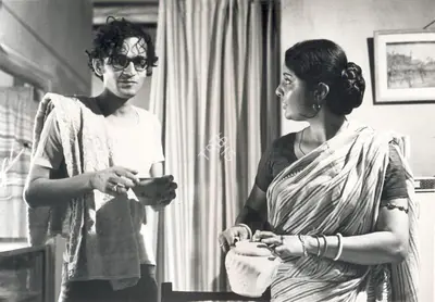 Soumendu Roy (Cinematographer), Jana Aranya, 1976, Photographic Still