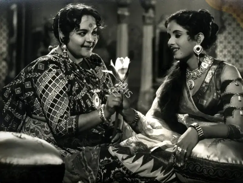 Dhirubhai Desai (Director), Saranga, 1960, Photographic Still