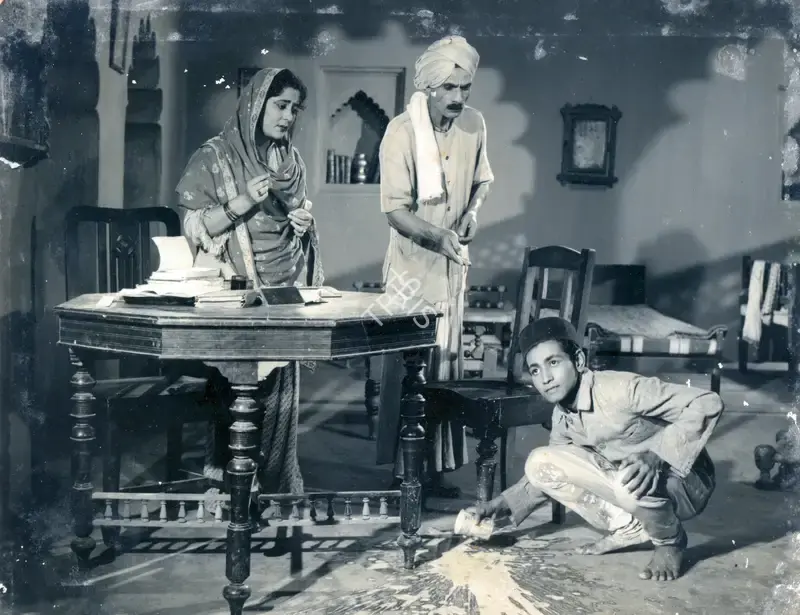 Nitin Bose (Director), Amar Saigal, 1955, Photographic Still