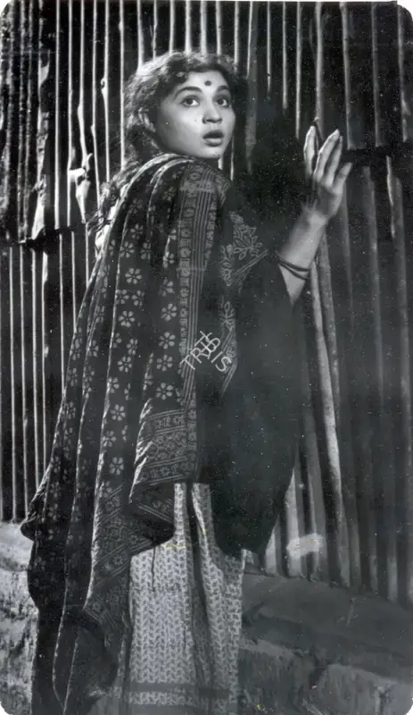 Kamal Bose (Cinematographer), Do Bigha Zamin, 1953, Photographic Still