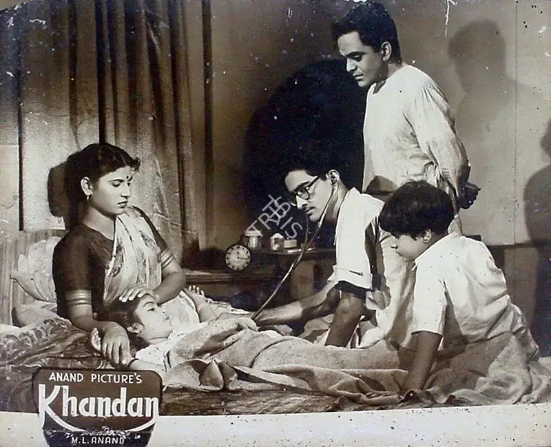 Khandan, Actor, 1955