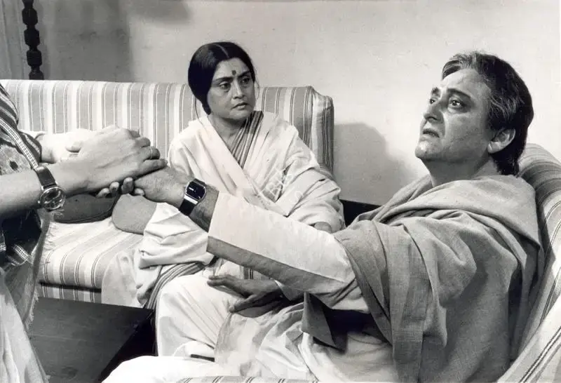 Ravi Malik (Cinematographer), Ganashatru, 1990, Photographic Still