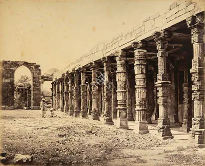 Samuel Bourne (Photographer), Colonnade of Hindoo pillars at the Kootub, North Side, 1865, Antiquarian Photograph