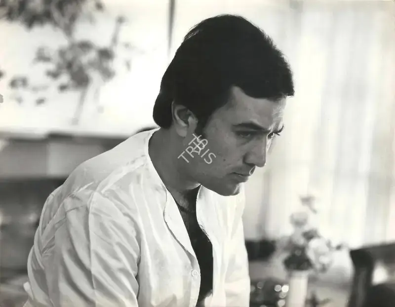 R.D. Mathur (Cinematographer), Dharam Kanta, 1982, Photographic Still