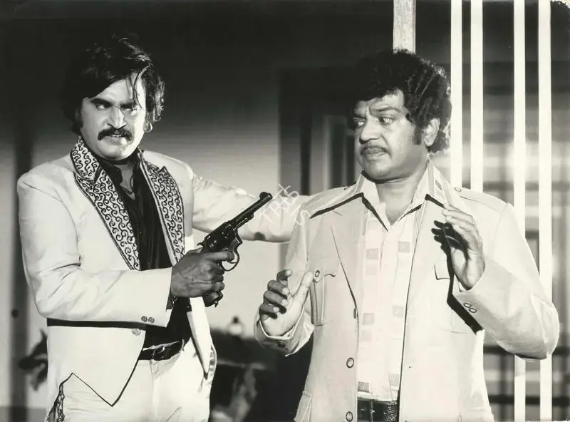 Dinesh Salgia (Producer), Galiyon Ka Gunda, 1985, Photographic Still