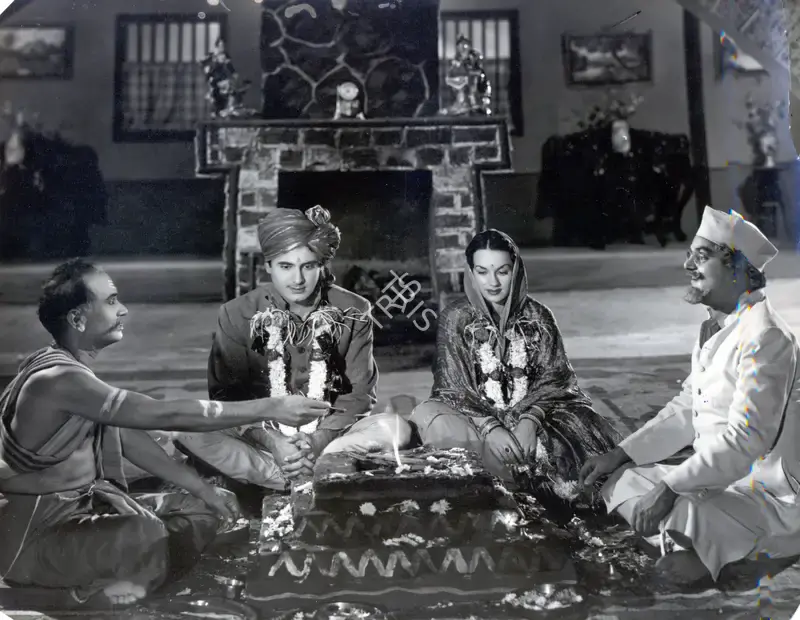 S.M. Yusuf (Producer), Anand Bhavan, 1953, Photographic Still