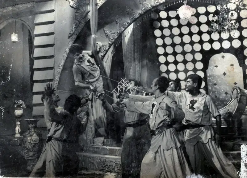Lekhraj Bhakri (Director), Naqab, 1955, Photographic Still