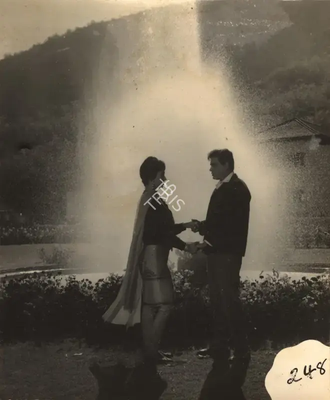 G. Singh (Cinematographer), Arzoo, 1965, Photographic Still