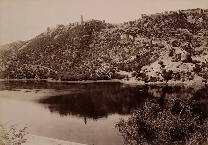 Unknown (Photographer), General View of Amber, Antiquarian Photograph