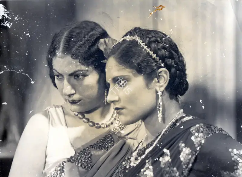 Gunjal (Director), Mahamaya, 1936, Photographic Still
