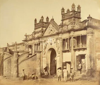 Felice Beato (Photographer), A Gateway leading into the Kaiserbagh, Lucknow, 1858, Antiquarian Photograph