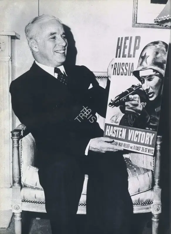 Unknown (Photographer). Charles Chaplin | Photographic Still, My Life in Pictures, 1985 | CinemaEducation | 00440374