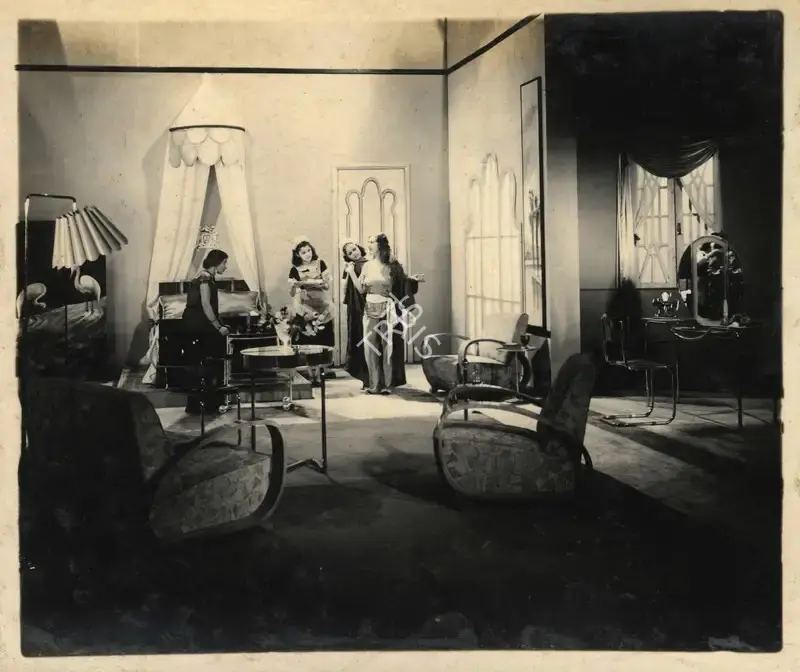 Homi Wadia (Director), Lutaru Lalna, 1938, Photographic Still