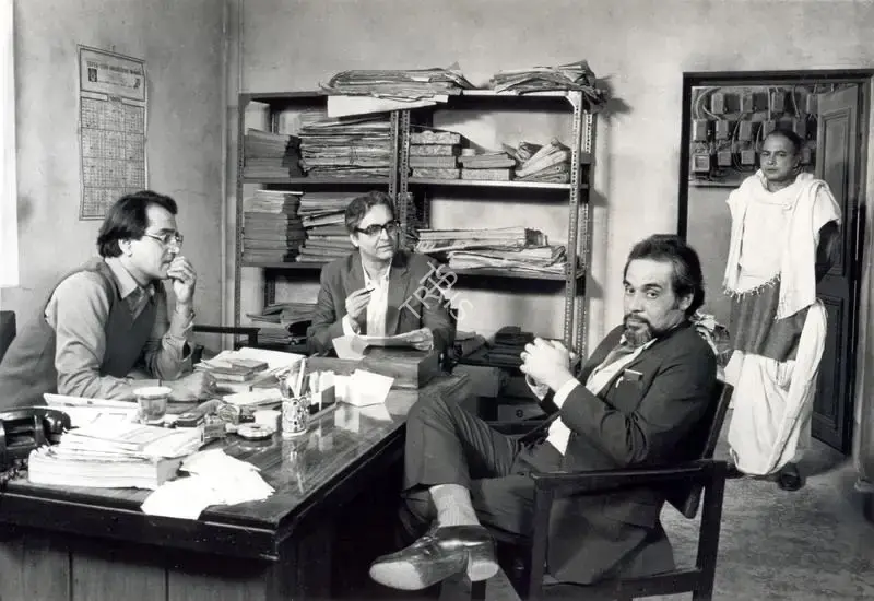 Ravi Malik (Cinematographer), Ganashatru, 1990, Photographic Still