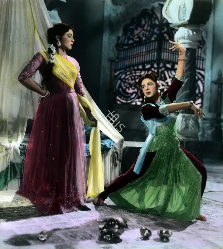 R.N. Mandloi (Producer), Rani Rupmati, 1959, Photographic Still