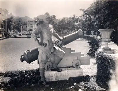 Moti B. Gidwani (Director), Gulam Daku, 1936, Photographic Still