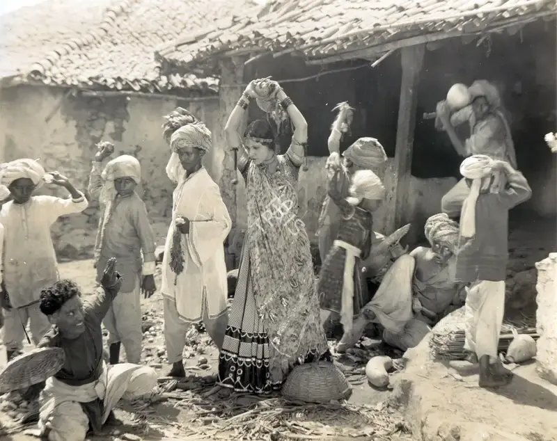 Adi M. Irani (Cinematographer), Sulochana, 1933, Photographic Still