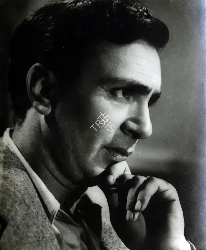 V. Babasaheb (Cinematographer), Seema, 1955, Photographic Still