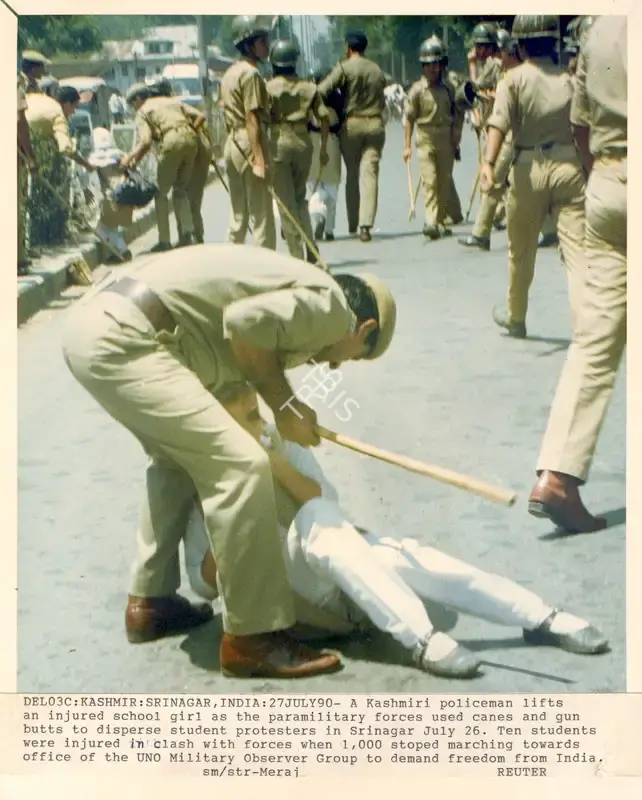 Meraj (Photographer), Del03C: Kashmir: Srinagar, India: 27July90, 1990, Contemporary Photograph