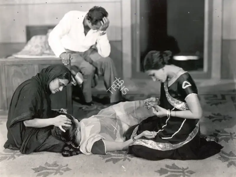 Adi M. Irani (Cinematographer), Do Ghadi Ki Mauj, 1935, Photographic Still