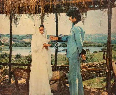 Dwarka Divecha (Cinematographer), Sholay, 1975, Photographic Still Mounted on Lobby Card