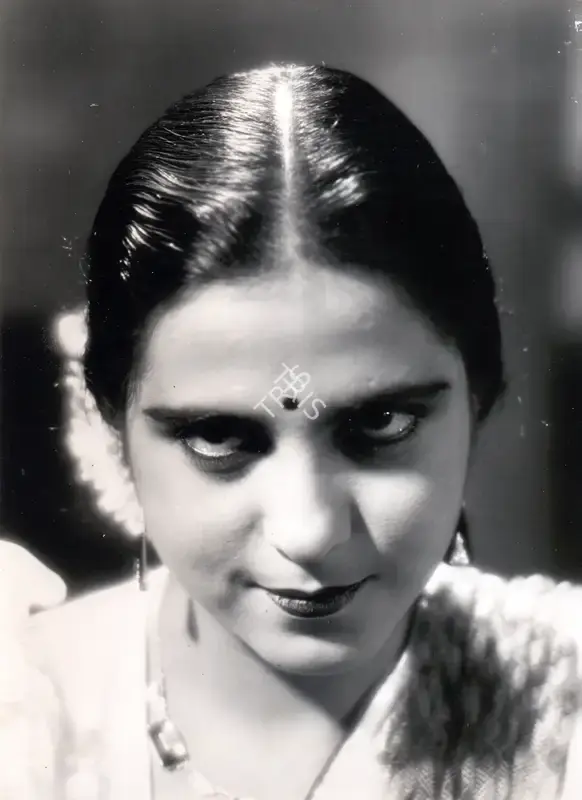 Adi M. Irani (Cinematographer), Hamari Betiya, 1936, Photographic Still