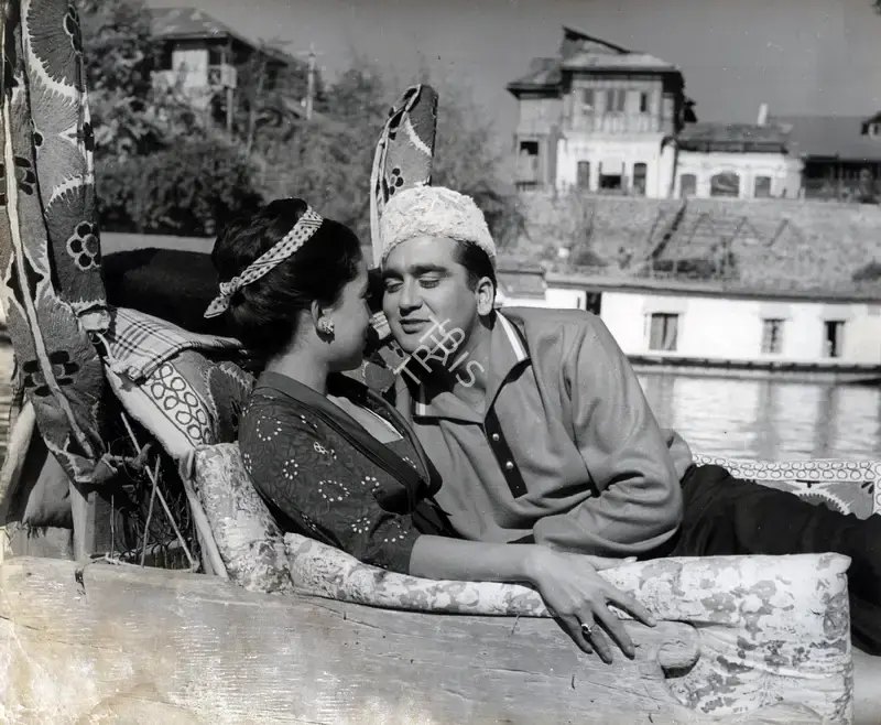 K.H. Kapadia (Cinematographer), Yeh Rastey Hain Pyar Ke, 1963, Photographic Still