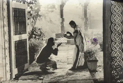 Radhu Karmakar (Cinematographer), Jagte Raho, 1956, Photographic Still