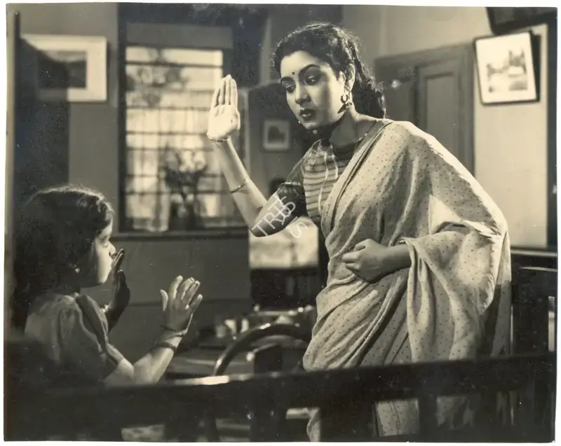 Asha Biswas (Producer), Bari Bahoo, 1951, Photographic Still
