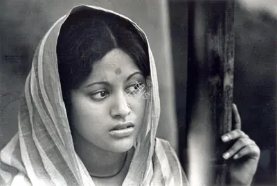 Soumendu Roy (Cinematographer), Ashani Sanket, 1973, Photographic Still