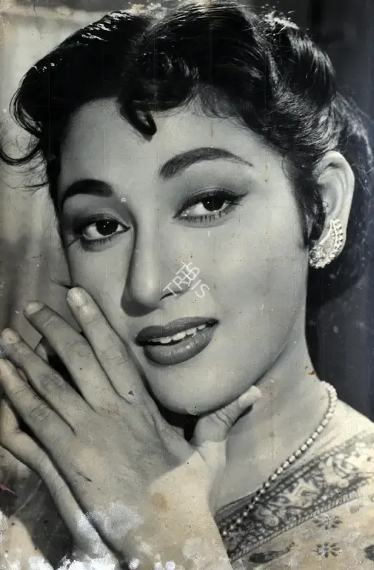 Kamal Bose (Cinematographer), Apradhi Kaun, 1957, Photographic Still