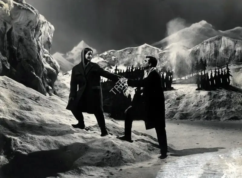 K.H. Kapadia (Cinematographer), Yeh Rastey Hain Pyar Ke, 1963, Photographic Still