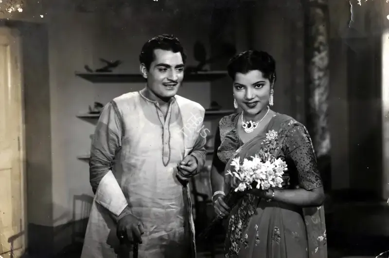 Hem Chunder (Director), Teen Bhai, 1955, Photographic Still