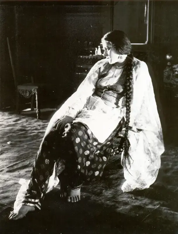 R.S. Choudhry (Director), Anarkali, 1935, Photographic Still