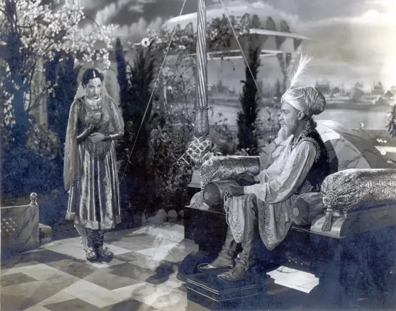 V. Avadhut (Cinematographer), Mirza Ghalib, 1954, Photographic Still