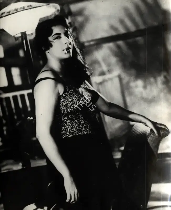 Madan Sinha (Cinematographer), Raat Aur Din, 1967, Photographic Still