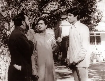Jaywant Pathare (Cinematographer), Amitabh Bhachchan with Rajesh Khanna and Johnny Walker, 1970, Photographic Still