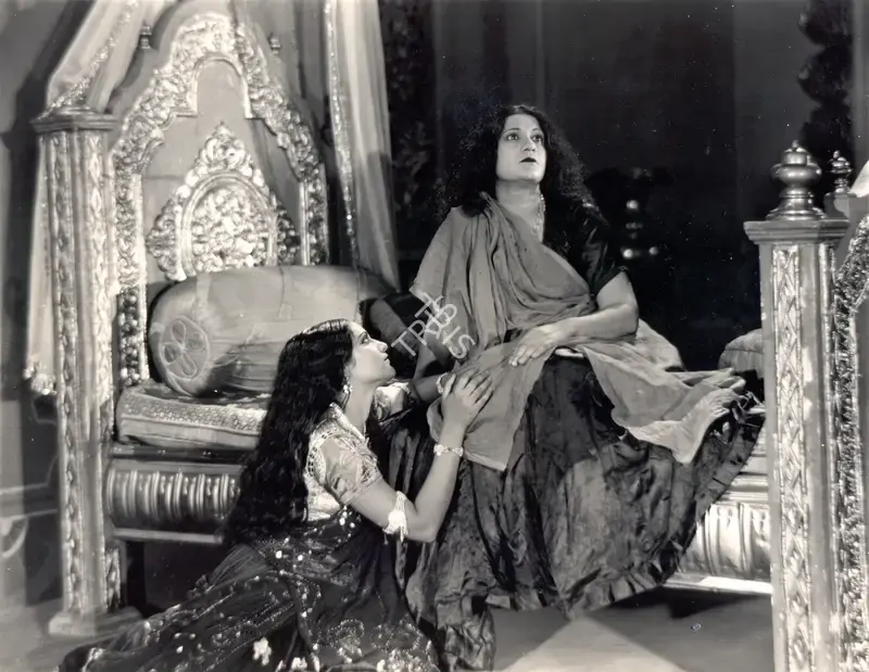 Gunjal (Director), Mahamaya, 1936, Photographic Still