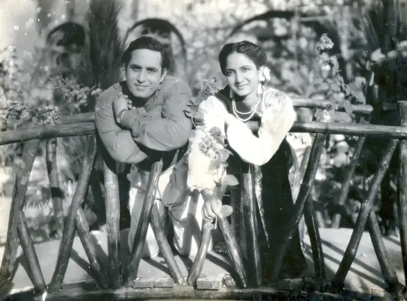 Lakhmidas Anand (Producer), Sawaal, 1943, Photographic Still