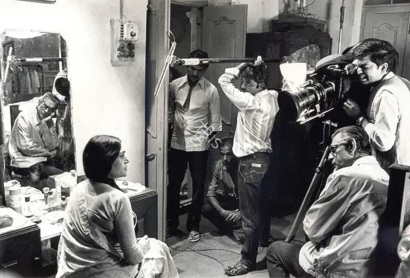 Nemai Ghosh (Still Photographer), Ganashatru, 1990, Working Still