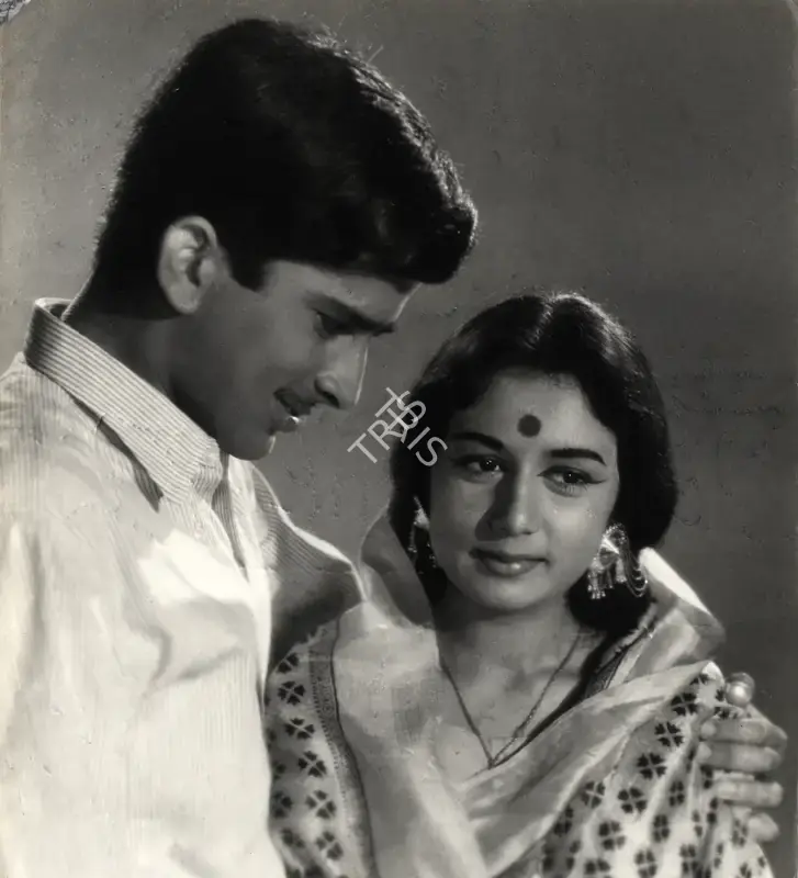 K. Vaikunth (Cinematographer), Char Diwari, 1961, Photographic Still