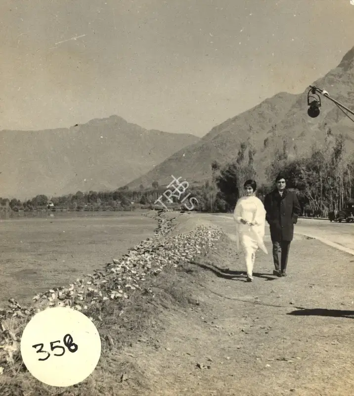 G. Singh (Cinematographer), Arzoo, 1965, Photographic Still